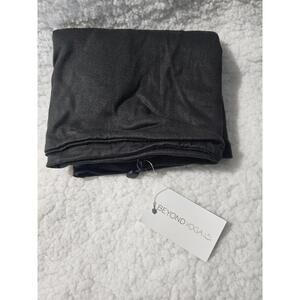 New Beyond Yoga Infinity Scarf With Zipper Cell Pocket Black 30.5" X 13.5"